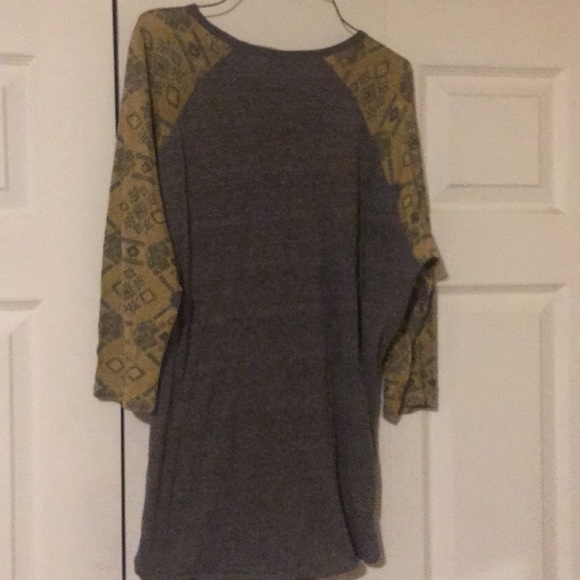 Lularoe Randy- Large - Picture 3 of 4